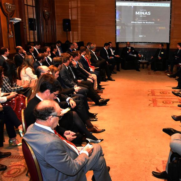 Minas Gerais prestigia investimento privado em infraestrutura